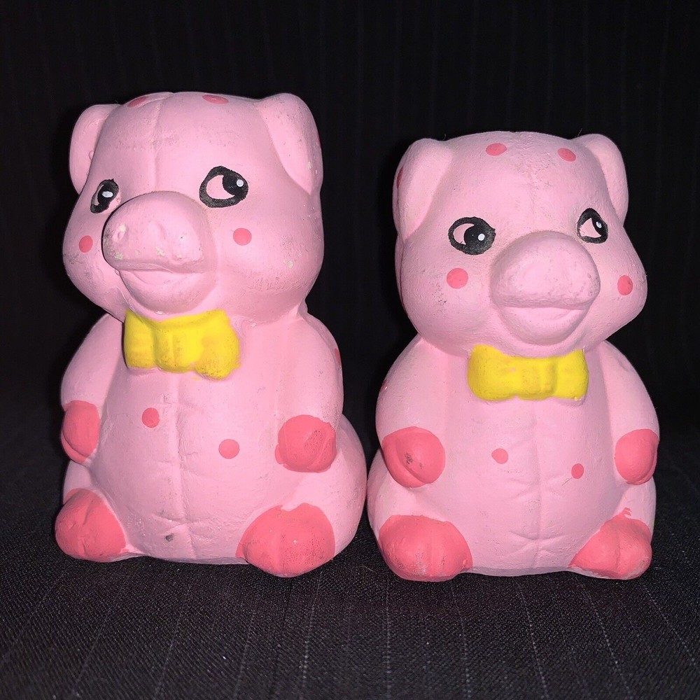 Clay Art Pig Hog Salt Pepper Shakers Pink Polka Dot Vintage